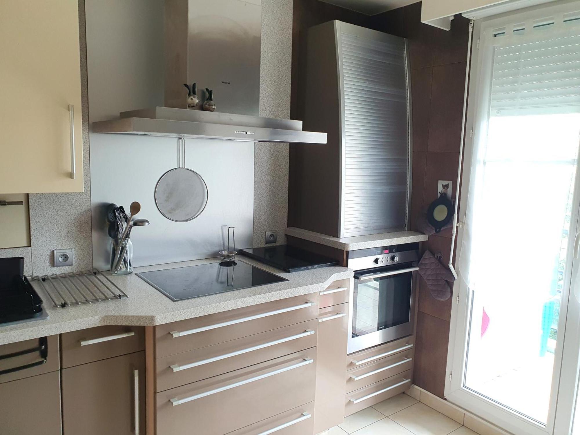 Appartement Residentiel Au Vert Et Au Frais Montigny-le-Bretonneux Exterior foto